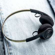 Load image into Gallery viewer, Rewind Icon Wireless Retro Headphones
