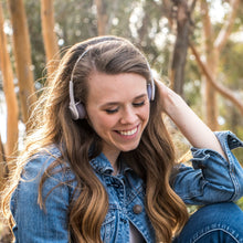Load image into Gallery viewer, Rewind Wireless Retro Headphones
